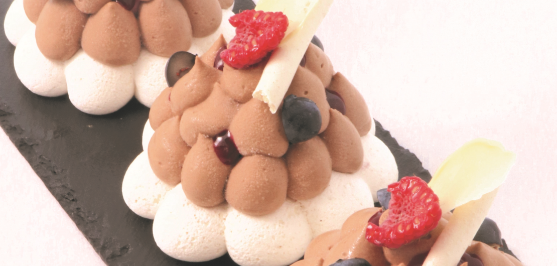 Meringata frutti di bosco e gianduia